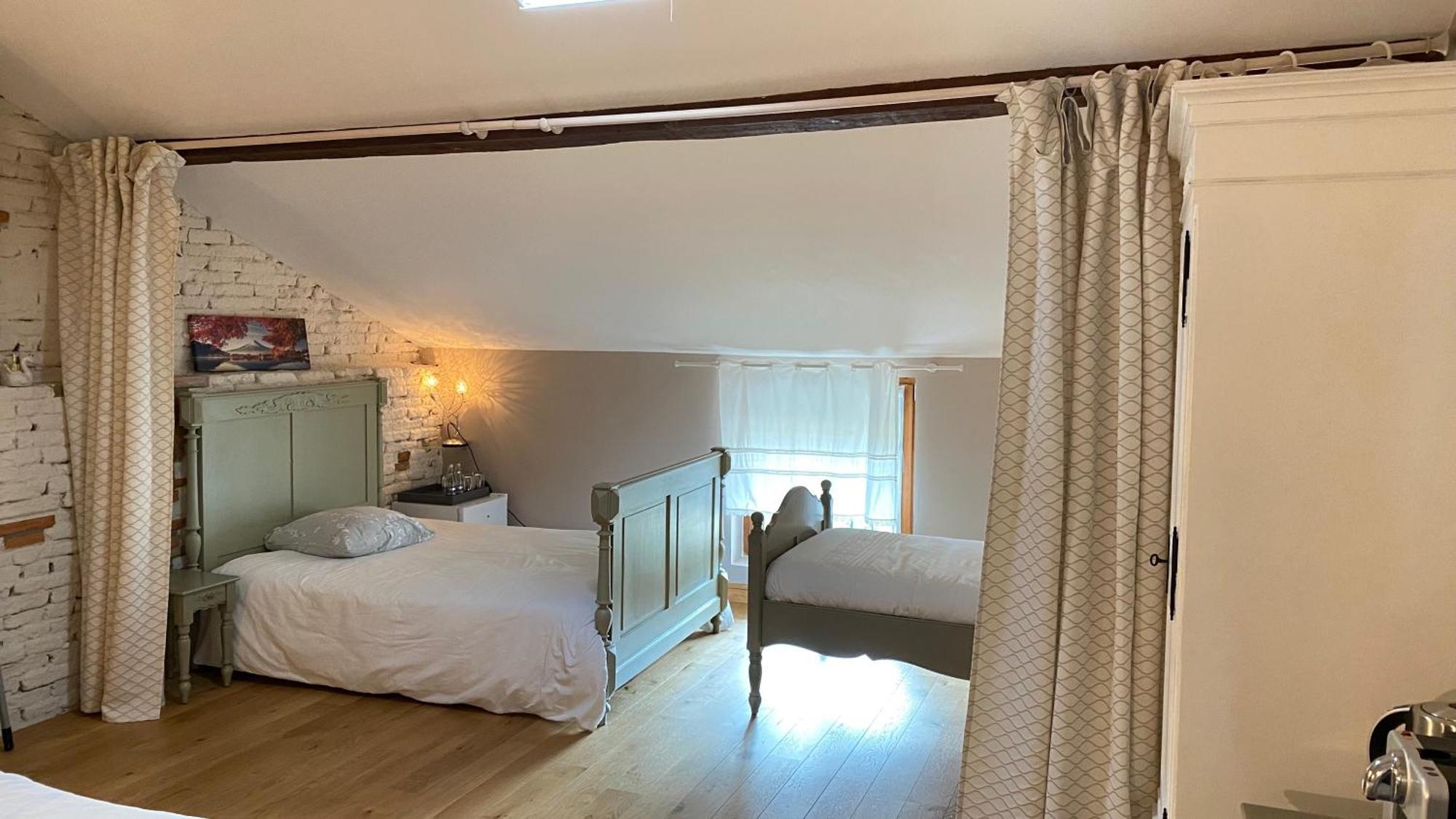 Le Clos Du Cedre Launac Екстериор снимка