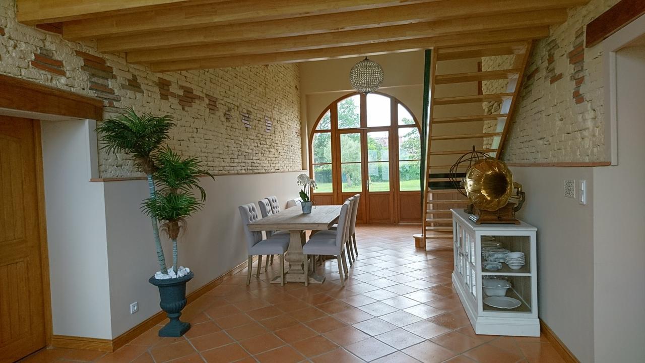 Le Clos Du Cedre Launac Екстериор снимка